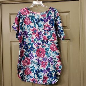 Vintage Adonna floral nightgown 